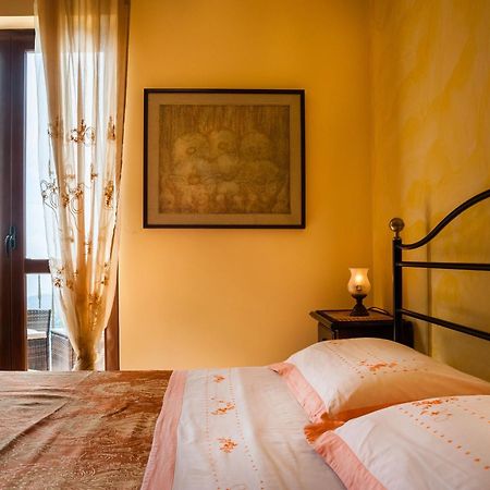 Villa Bernadette San Mauro Cilento Bilik gambar