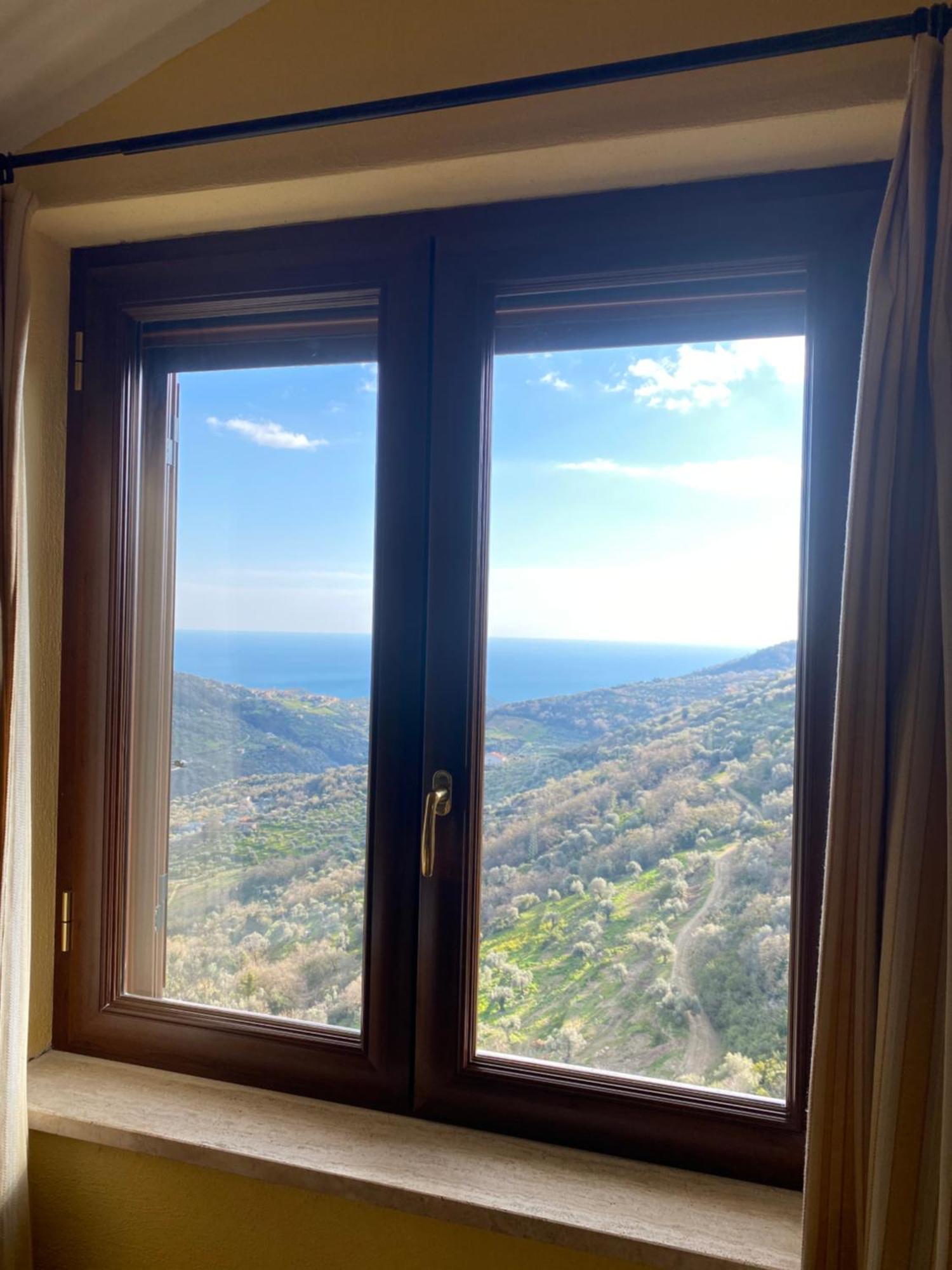 Villa Bernadette San Mauro Cilento Bilik gambar