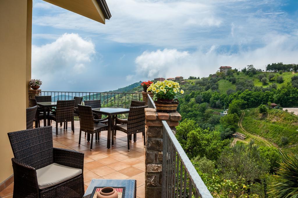 Villa Bernadette San Mauro Cilento Luaran gambar
